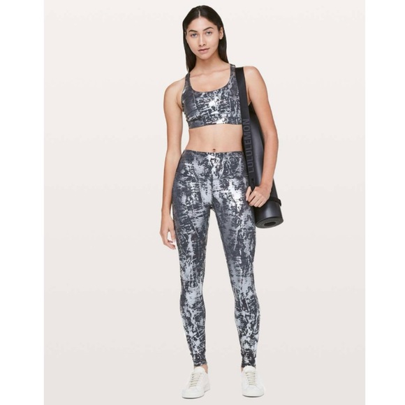 Lululemon Energy Bra in Crinkle Heather Brindle High Shine Foil Size 6 - Picture 13 of 13